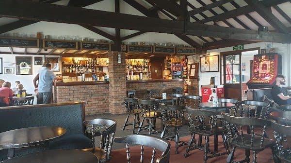 Bert's Family Pub photo 1