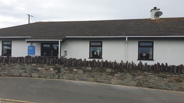 Bert's Family Pub photo 3