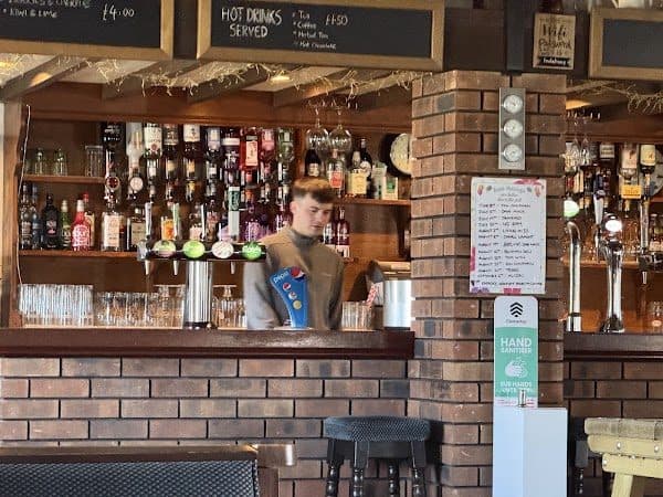 Bert's Family Pub photo 6