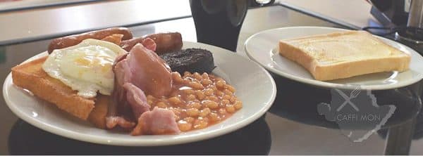 Caffi Môn photo 1