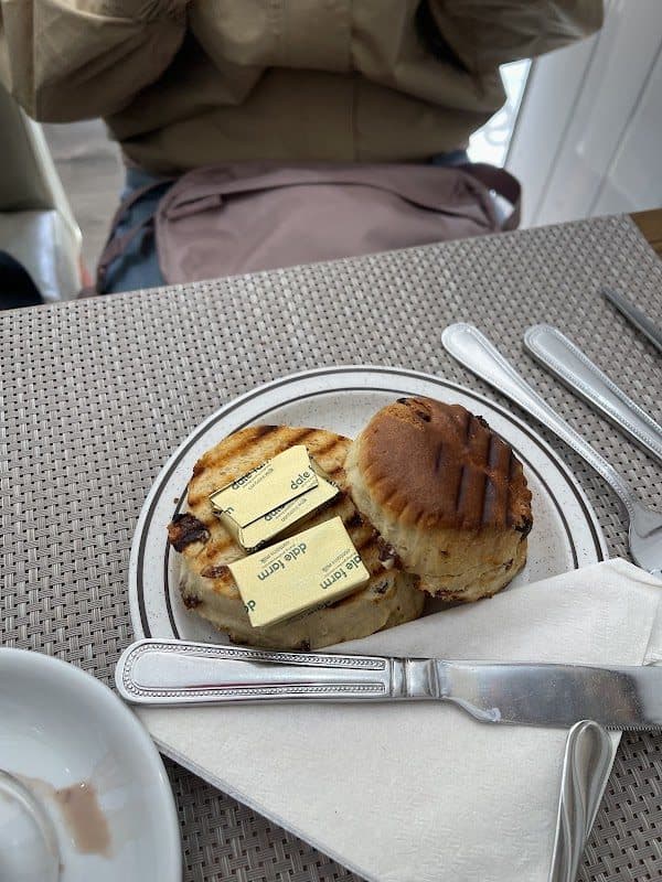 Holly Molly Cafe photo 2
