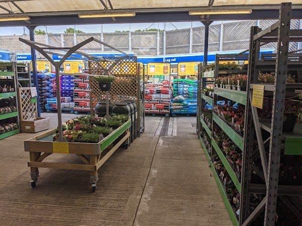 B&M Home Store with Garden Centre photo 1