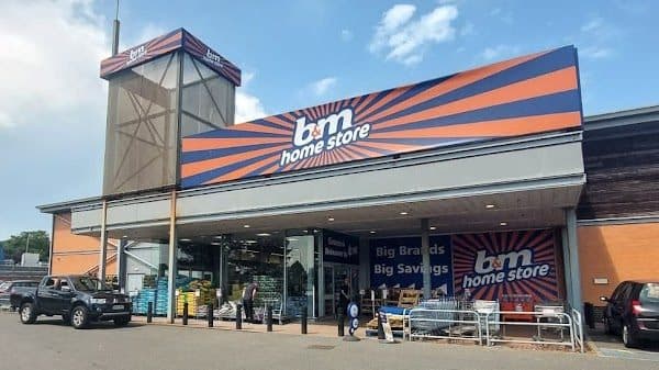 B&M Home Store with Garden Centre photo 3