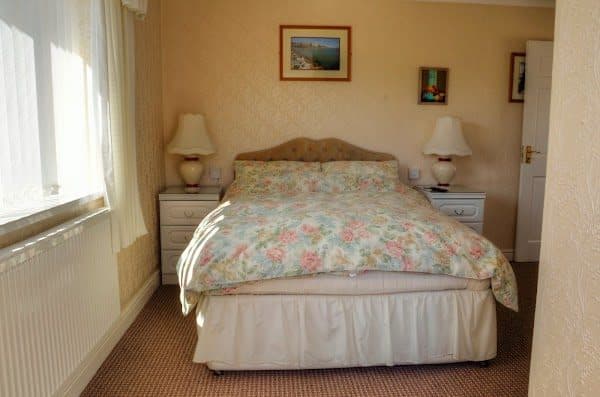 Crossroads Guest House photo 3