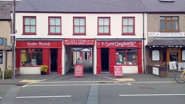 Oriel Ger Y Fenai Gallery photo 4