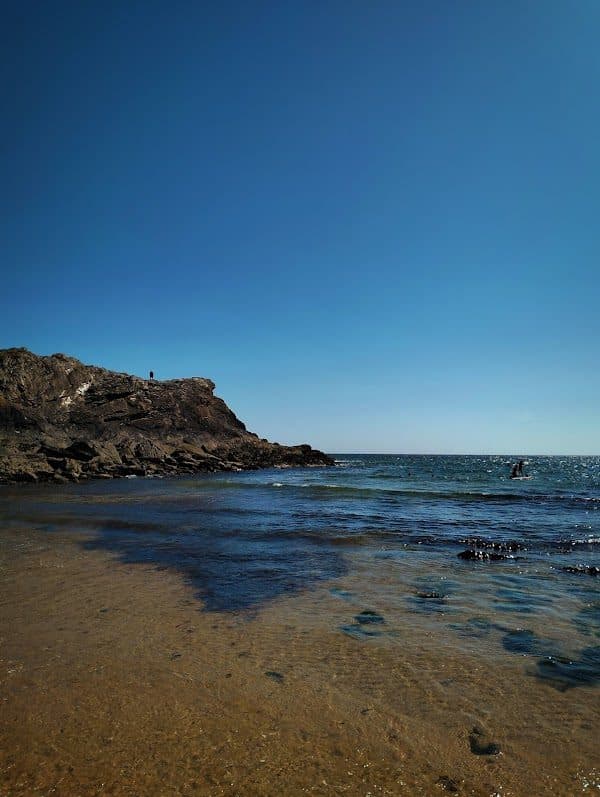 Porth Dafarch photo 1
