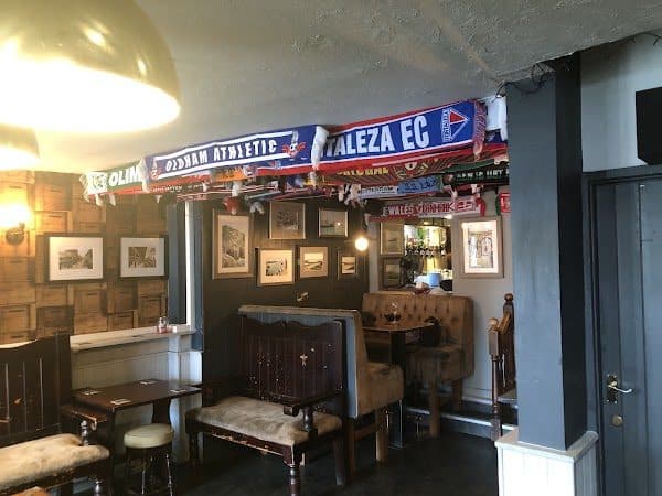 The Holland Inn