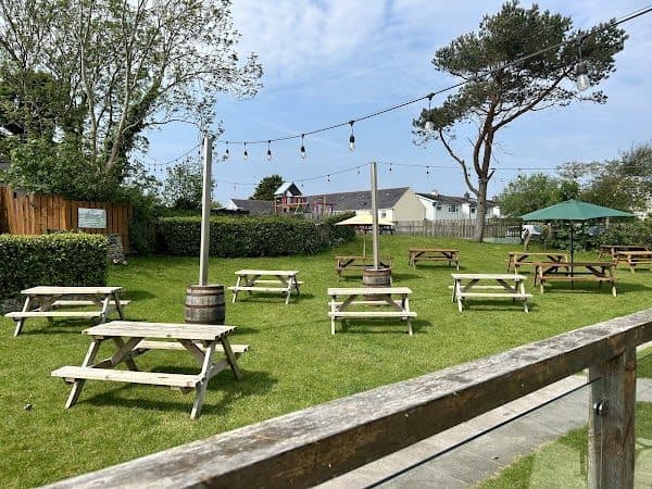 The Valley Hotel